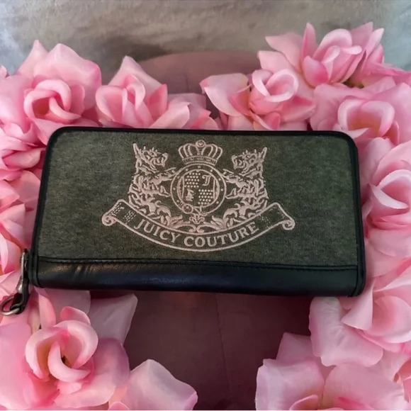 Juicy Couture pink and gray vintage daydreamer with pink and gray juicy wallet - Picture 3 of 15